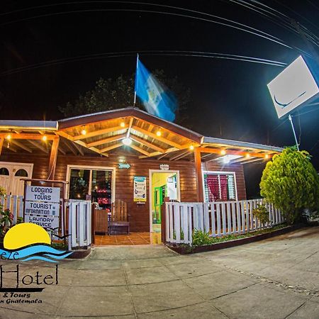 Sun Breeze Hotel エル・レマテ エクステリア 写真